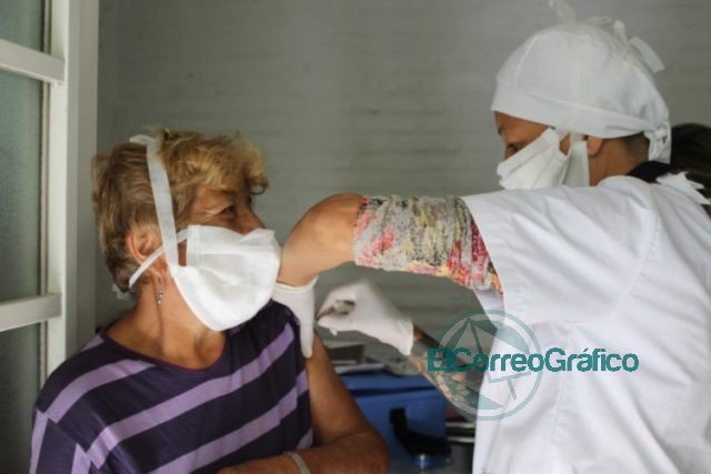 Vacunación antigripal en la Isla Paulino