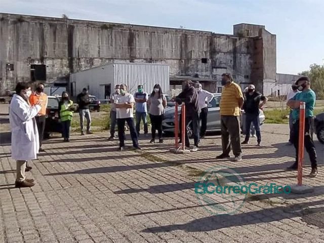Capacitación sobre prevención de COVID-19 a taxistas Capacitación sobre prevención de COVID-19 a taxistas 3