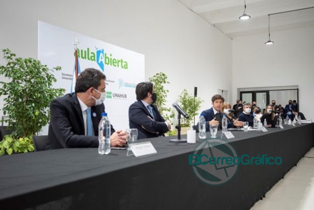Kicillof en Hurlingham: “Ante la pandemia, hay un Estado que jerarquiza la educación”