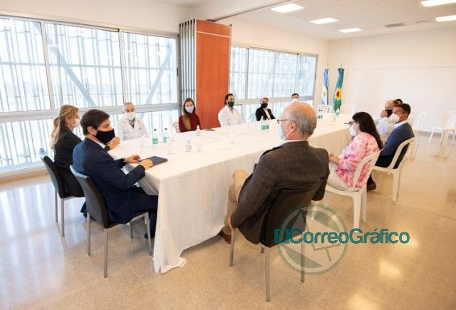 Kicillof visitó el hospital Cuenca Alta de Cañuelas y participó del Comité de Emergencia local Kicillof visitó el hospital Cuenca Alta de Cañuelas y participó del Comité de Emergencia local