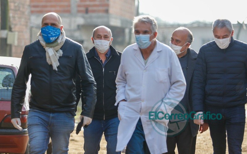 El show operativo en el barrio José Luis Cabezas con Secco y Cagliardi El show operativo en el barrio José Luis Cabezas con Secco y Cagliardi