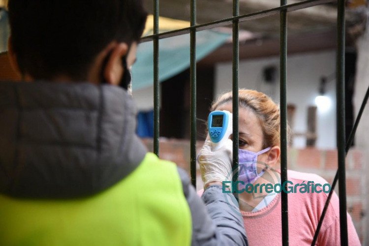 Avanza la búsqueda activa de casos sospechosos de COVID-19 en La Plata