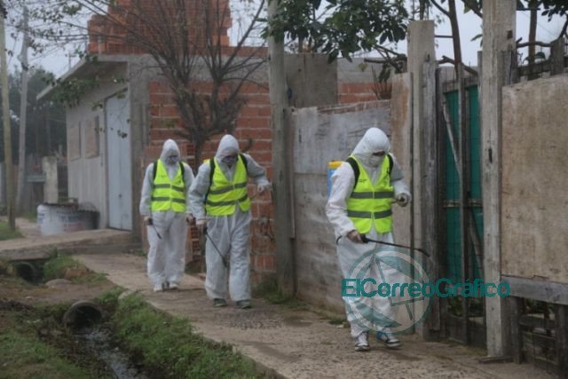Controlaron a 1.000 vecinos en operativos sanitarios en barrios populares Controlaron a 1.000 vecinos en operativos sanitarios en barrios populares