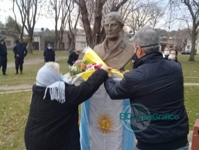 El Foro de Seguridad homenajeó a Belgrano en su plaza homónima en Villa Argüello