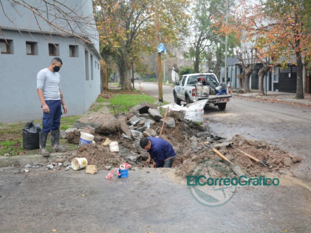 Perfilado y limpieza de zanjas en Berisso