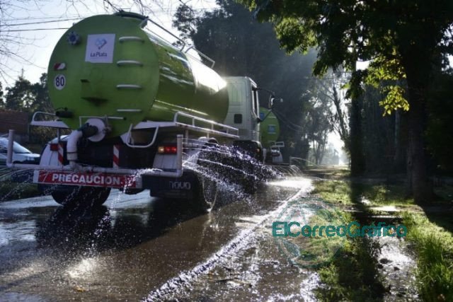 Se realizó controles sintomáticos a más de 10 mil vecinos de barrios de La Plata