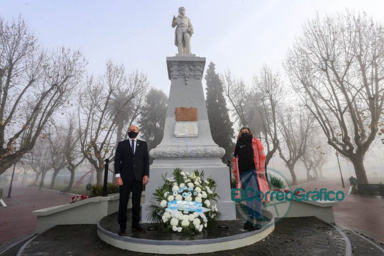 Sin público, Secco realizó el acto por el bicentenario del fallecimiento de Belgrano Sin público, Secco realizó el acto por el bicentenario del fallecimiento de Belgrano