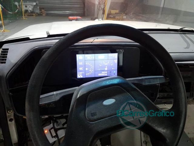 Con el aporte de ingenieros de la UNLP, Tapalqué puso en marcha una camioneta eléctrica con baterías de litio