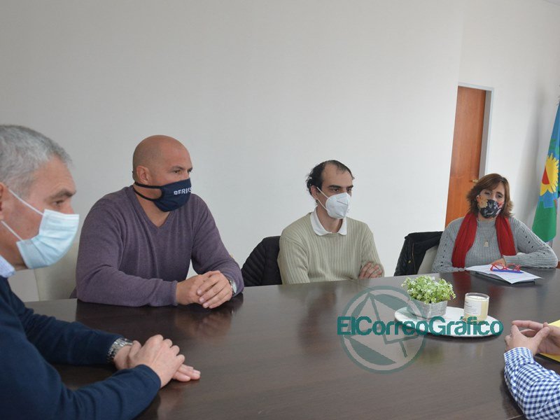 Cagliardi se reunió con las autoridades del GECAL de La Plata