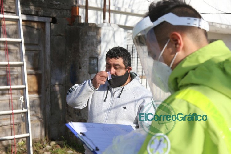 Controles sintomáticos a más de 1.600 vecinos en Olmos