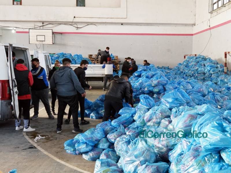 Entrega de alimentos del Servicio Alimentario Escolar