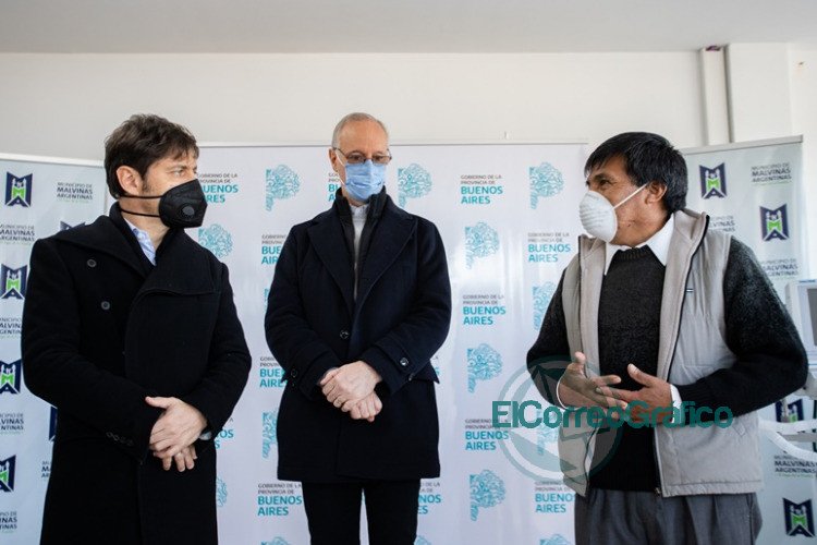 Kicillof entregó respiradores y conversó con pacientes de COVID-19 tratados con plasma Kicillof entregó respiradores y conversó con pacientes de COVID-19 tratados con plasma