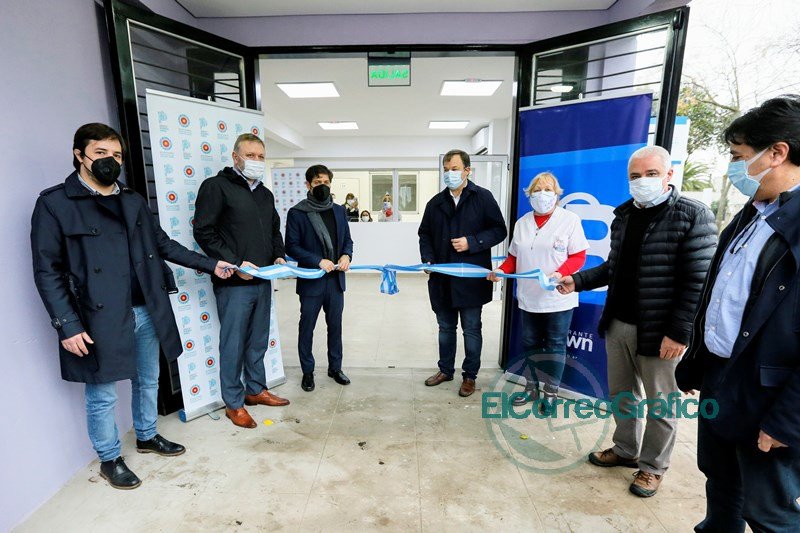 Kicillof participó de la inauguración de cinco centros de atención primaria en Almirante Brown