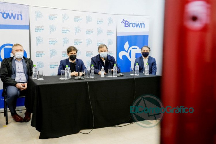 Kicillof participó de la inauguración de cinco centros de atención primaria en Almirante Brown