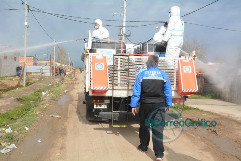 Operativo sanitario en el Barrio Villa Roca