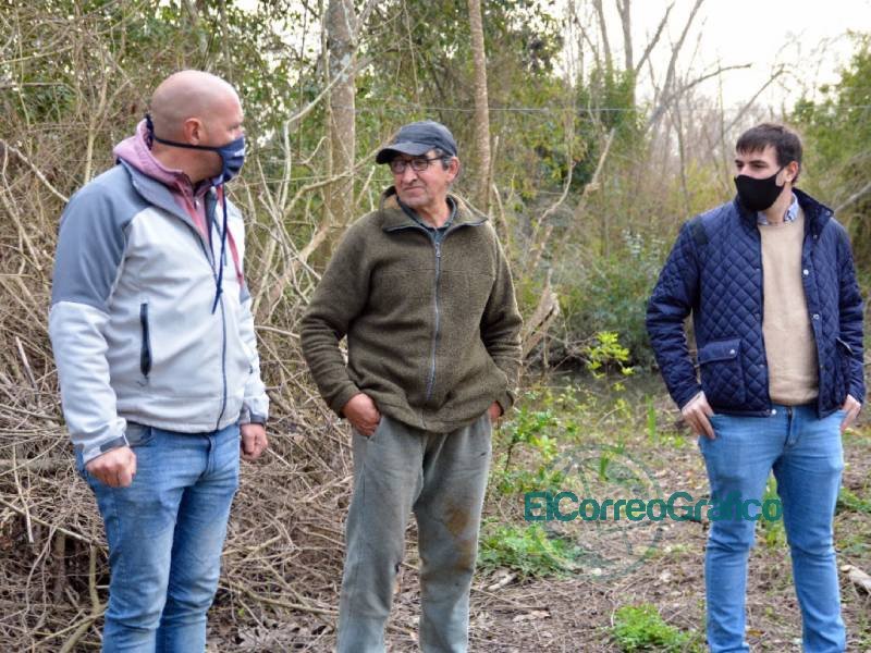 Recorrida por la zona forestal de Berisso Recorrida por la zona forestal de Berisso