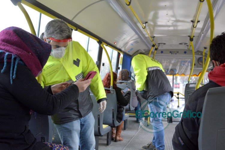 Se realizaron controles de circulación a más de 100 mil personas en La Plata