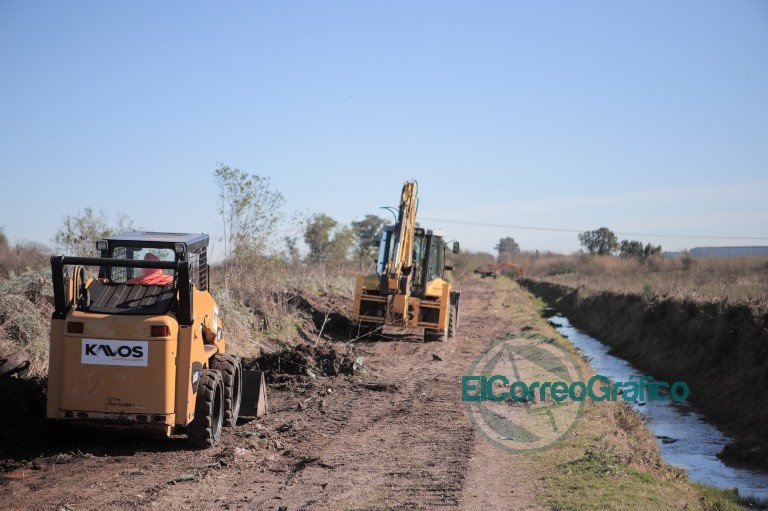 ACUMAR comenzó la limpieza de arroyos en ocho municipios de la Cuenca