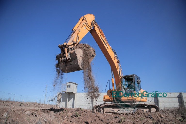 ACUMAR comenzó la limpieza de arroyos en ocho municipios de la Cuenca