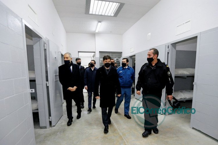 Kicillof inauguró junto a Alberto Fernández nuevas obras para el sistema penitenciario Kicillof inauguró junto a Alberto Fernández nuevas obras para el sistema penitenciario