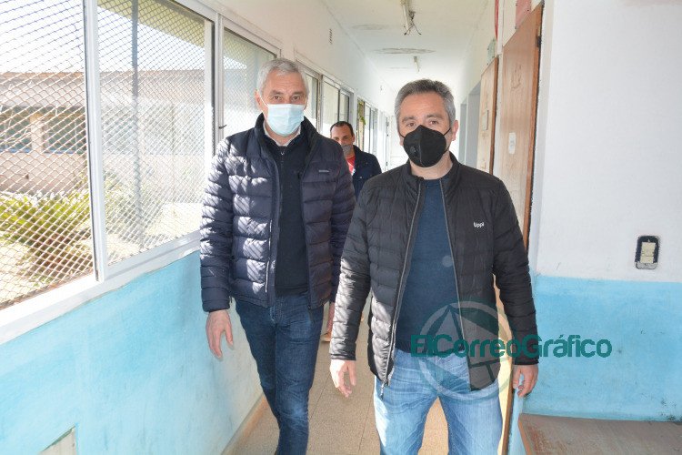 Cagliardi rubricó con Larroque por 15 millones de pesos para hacer un SUM en La Franja