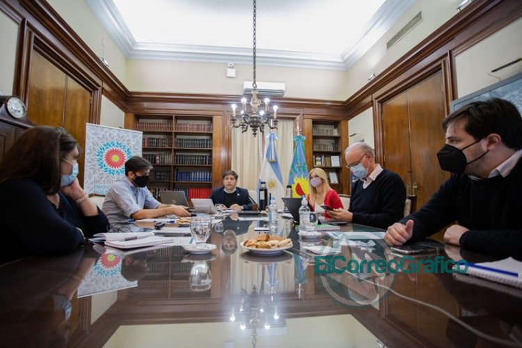Kicillof anunció la transferencia de otros $1.500 millones a los municipios para enfrentar la pandemia