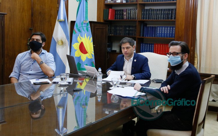 Kicillof y Simone firmaron convenios para 60 obras en 44 municipios