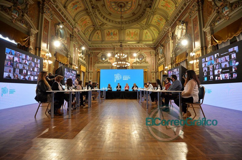 La Provincia presentó Aulas del Bicentenario