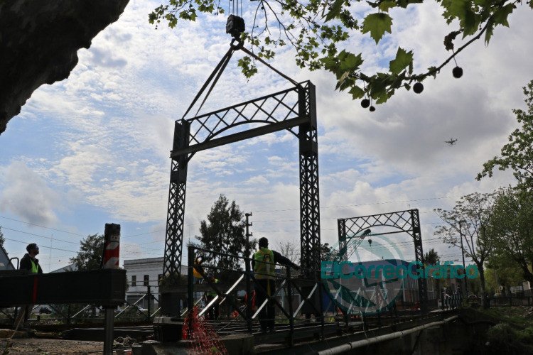 Avance de las obras del Puente levadizo Holandés de Ensenada Avance de las obras del Puente levadizo Holandés de Ensenada