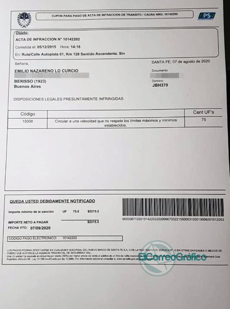 El director de (des) Control Urbano de Cagliardi hace lo que no deja que hagan los vecinos