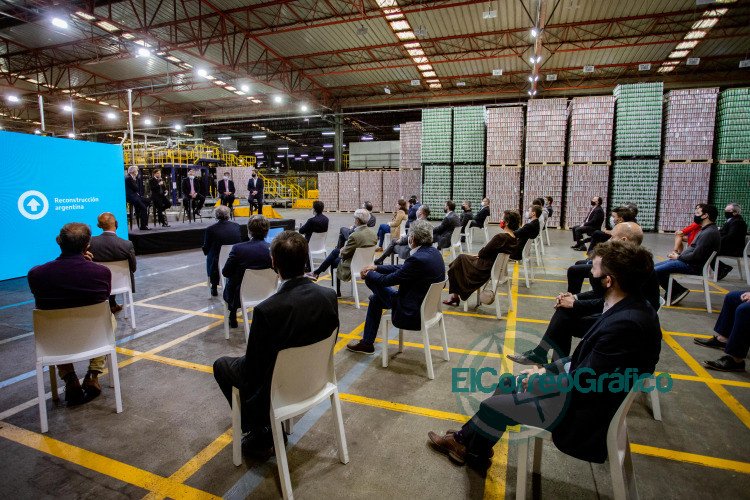 Kicillof con Fernández anunciaron inversiones en la industria cervecera Kicillof con Fernández anunciaron inversiones en la industria cervecera