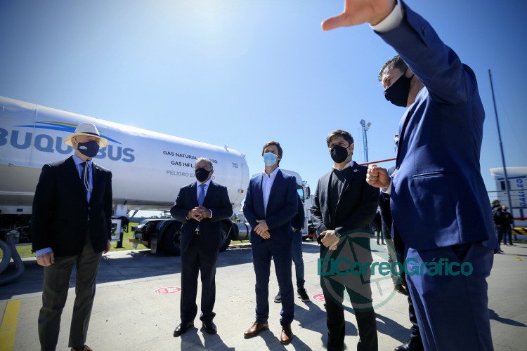 Kicillof participó de un anuncio de inversiones para la generación y transporte de gas licuado Kicillof participó de un anuncio de inversiones para la generación y transporte de gas licuado
