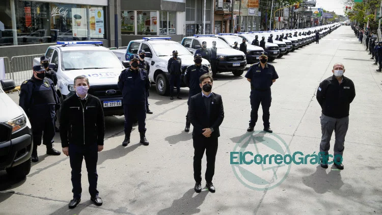 Kicillof puso en funcionamiento 60 patrulleros y nuevo equipamiento de vigilancia en Esteban Echeverría