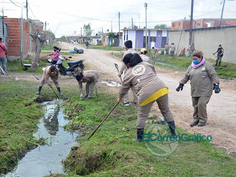 Mantenimiento urbano en la Delegación de La Franja