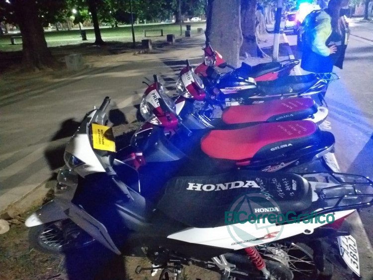 Desalojan fiesta clandestina en Gonnet y secuestran 14 vehículos en operativos de nocturnidad