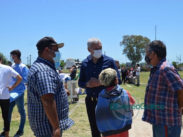 Jornada Integral de Salud Comunitaria en El Carmen Jornada Integral de Salud Comunitaria en El Carmen