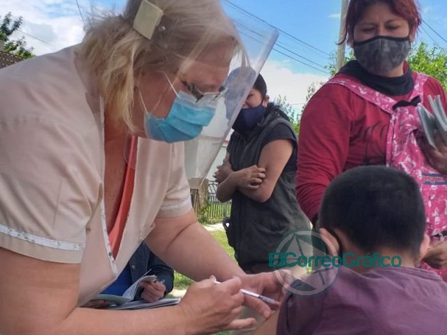 Operativo sanitario integral en el barrio Villa Nueva