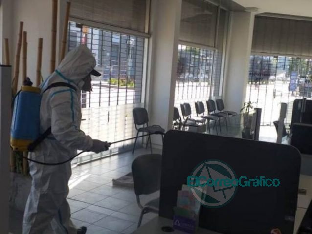 Berisso sigue desinfectando y fumigando la ciudad Berisso sigue desinfectando y fumigando la ciudad