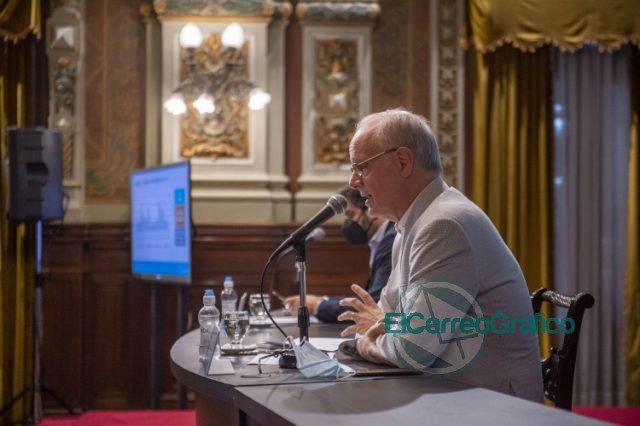 Bianco y Gollán anunciaron la situación epidemiológica y el esquema de fases