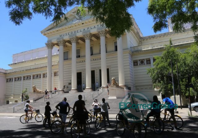 Con un exitoso debut y cupos completos, quedó inaugurada la propuesta “Bicitando la Ciudad” Con un exitoso debut y cupos completos, quedó inaugurada la propuesta “Bicitando la Ciudad” 5