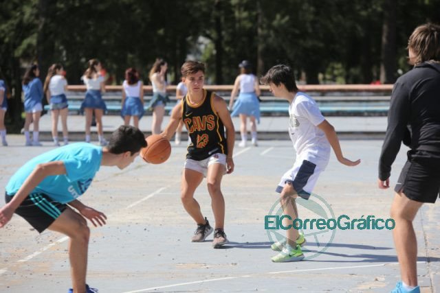 Con una variedad de actividades recreativas, la “Repu” celebró un nuevo aniversario