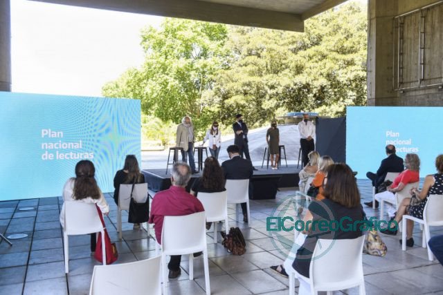 Educación distribuirá más de 1.5 millones de libros Educación distribuirá más de 1.5 millones de libros