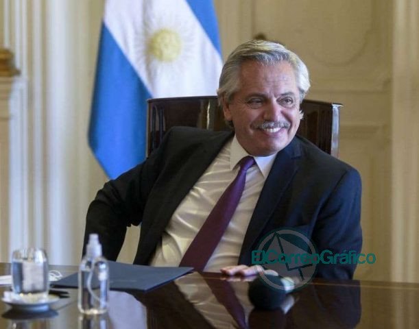 Fernández recibió el informe del Consejo Consultivo para la reforma del sistema judicial