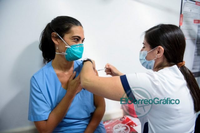 Comenzó la campaña nacional de vacunación contra el coronavirus