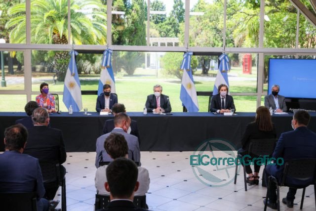 Kicillof: "La deuda más urgente de la Provincia es con los vecinos"