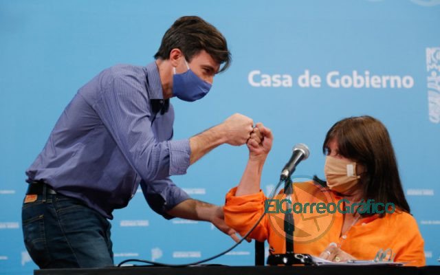 Kicillof y Ferraresi suscribieron convenios con intendentes Kicillof y Ferraresi suscribieron convenios con intendentes