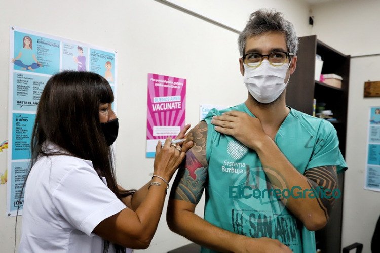 Se está vacunando en 110 municipios y apuntan a llegar a los 135