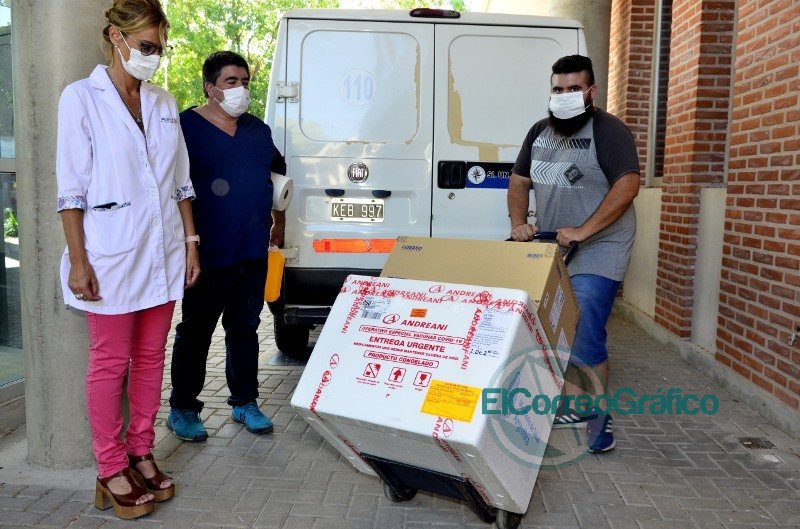 Comenzó la vacunación para mayores de 60 años y la aplicación de la segunda dosis Comenzo la vacunacion para mayores de 60 anos y la aplicacion de la segunda dosis 2