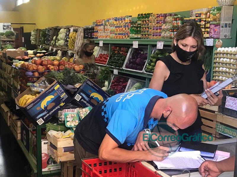 Controles a comercios por incumplimiento de higiene y sobreprecios Controles a comercios por incumplimiento de higiene y sobreprecios 2