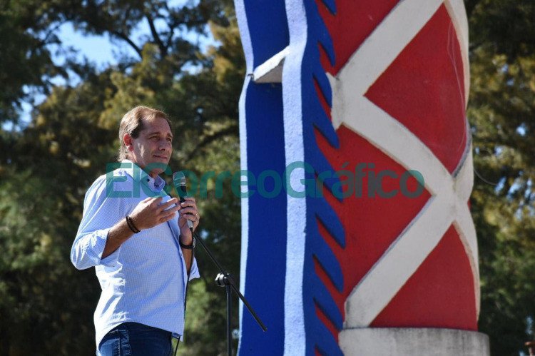 Garro encabezó una reunión de gabinete ampliado Garro encabezo una reunion de gabinete ampliado